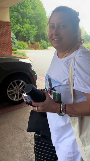 Day in the life of the #SheGoneTour 🫠