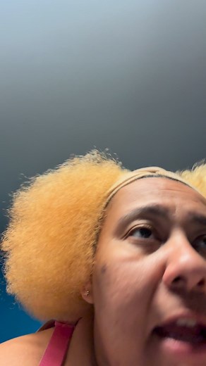 26K views · 1.1K reactions | That lil zit distracted me lol ! But yeah what are you guys doing for the holidays? Are u celebrating it or no? What’s ur alternative plan!?? #Christmas #itzbigbadd #chillaxwitsoso #plussiz3vix3n #fblifestylechallenge #fblifestyle #zit | PLUS SIZ3 VIX3N | Facebook