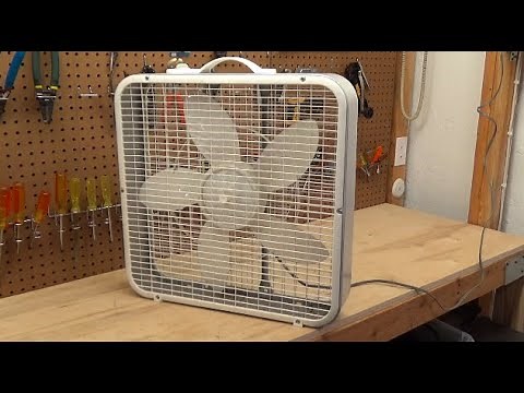 A Great Fan - Lakewood 101 Brace Blade Box Fan from the 2000s