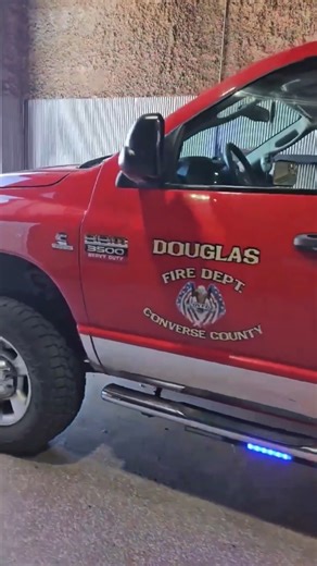 16K views · 213 reactions | Thanks for sharing, Bryce T.! Check out his setup using our: - Z-6 TIR Surface Mounts - Ceptor Running Board Lights - K-Force 47 TIR Light Bar - Flash Carbine 140 Warning/Spotlight Let's see your setup! Post & Tag Us / Message Us yours for a $10 off promo code and a chance to be featured! @SpeedTechLights #LightingTheWay | SpeedTech Lights | Facebook