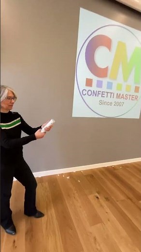 20 cm White Confetti Cannon Demo – Stunning Confetti Burst by Confetti Master.