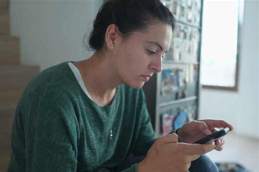 Tempted to track your teen? A psychologist says this 'disturbing trend of constant surveillance' damages trust - Netmums