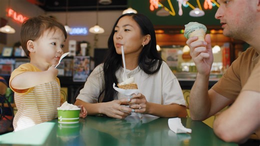 4.6K views · 15 reactions | This weekend, make some time between the thrilling basketball games at the CHI HealthCenter Omaha to visit the vibrant Old Market District. Just a short walk from the arena, it’s buzzing with street musicians, artists, and an eclectic mix of boutiques, galleries, restaurants, and pubs. More on Omaha’s entertaining neighborhoods https://www.visitomaha.com/things-to-do/neighborhoods/ | Visit Omaha | Facebook