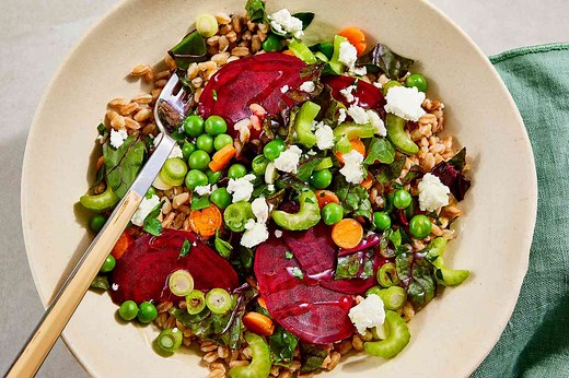 The Best Vegetable to Help You Poop, According to Dietitians