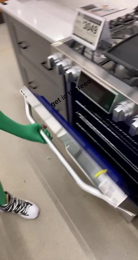 Bug noises intensify @aidenpanneton #buggod #fyp