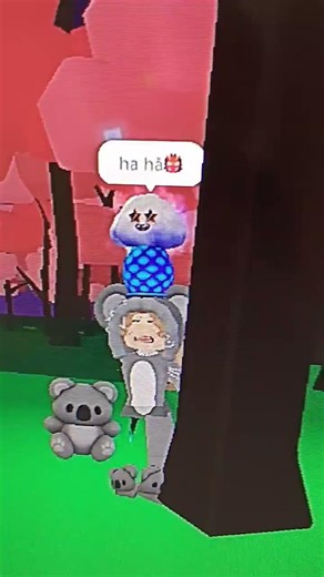 #paty #roblox #trend Ninguém nunca quer sentar comigo.🥺