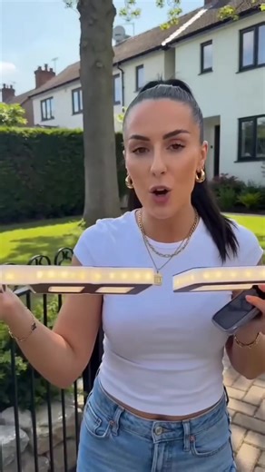 Let your home make a first impression that glows, even in the dark. This 9-inch solar house number lights up automatically with no wiring needed – it's waterproof, durable, and packed with DIY customisation options. Your modern farmhouse entryway, perfectly signed. #housenumbers #solarlighting #ukgarden #fyp