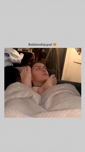 laughter is strong medicine. It draws people together in ways that trigger healthy physical and emotional changes in the body. Laughter strengthens your immune system, boosts mood, diminishes pain, and protects you from the damaging effects of stress. Nothing works faster or more dependably to bring your mind and body back into balance than a good laugh. Humor lightens your burdens, inspires hope, connects you to others, and keeps you grounded, focused, and alert. It also helps you release anger