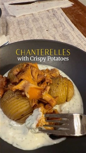 Chanterelles with Crispy Potatoes