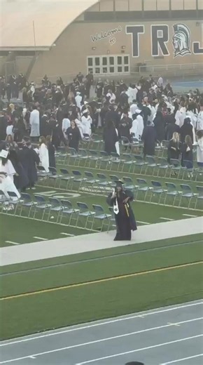 Graduation 2026: Ecuadorians in the US