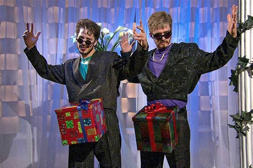 Andy Samberg Recalls Stepping Back and Letting Justin Timberlake Use All His 'Powers' for 'Dick in a Box' “SNL” Skit