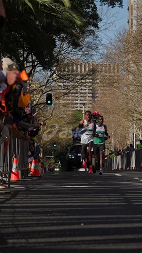 History made in Sydney 🌟 On its first year as a Major, @hailekeb not only took the win but set a new course record. A performance that will be remembered on the Harbour City streets. | ASICS