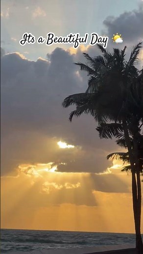 It’s a Beautiful Day at Haulover Inlet 🌤️ #hauloverinlet #beautifulday #sunrise