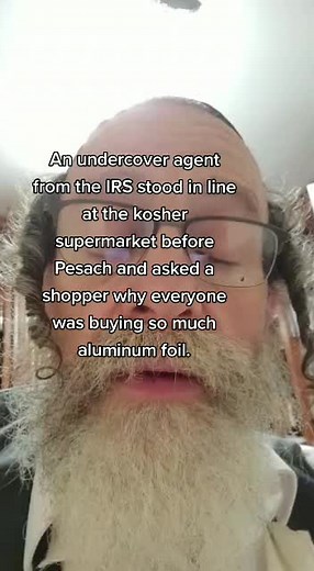 nothing like some pesach humor. #yiddishtiktok #pesach2021 #yiddishcomedy