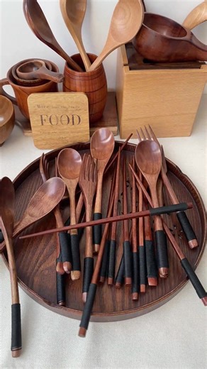 Discover Beautiful Handmade Wooden Spoons