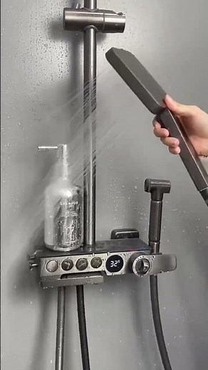 What is a Thermostatic Shower System