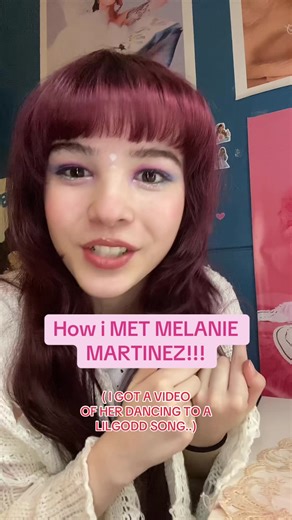 HOW I MET MELANIE MARTINEZ BACKSTAGE AT THE TRILOGY TOUR #melaniemartinez #melaniemartinezfan #crybaby #k12 #portals tutorial how to meet Melanie Martinez @Melanie Martinez @Atlantic Records @Lil Godd