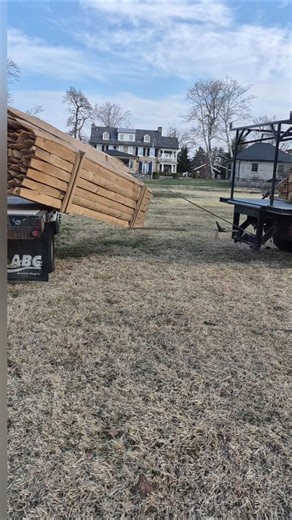 How to Unload a Truck Quickly With No Forklift!