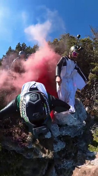 Epic Wingsuit Fight With Smoke