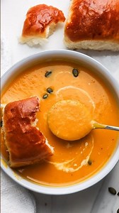 Slow Cooker Apple Butternut Squash Soup