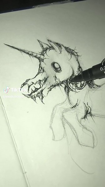 Cómo dibujar un unicornio: guía fácil para principiantes