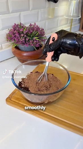 Easy Chocolate bars and chips using just three ingredients.. No bitter taste nothing just pure goodness.. Would you give this a try? Ingredients 1/2 1/4 Cup Cocoa powder 1/2 Cup Honey 1/2 Cup Coconut oil or Cocoa Butter #trendingvideo #viraltiktok #TikTokAfrica #FoodTokAfrica #viral