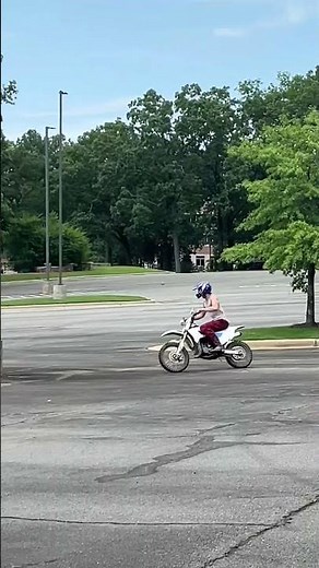 Wheelies on my kx 85 #kx85 #dirtbike #wheelie #karen #surron #2stroke #miamibikelife