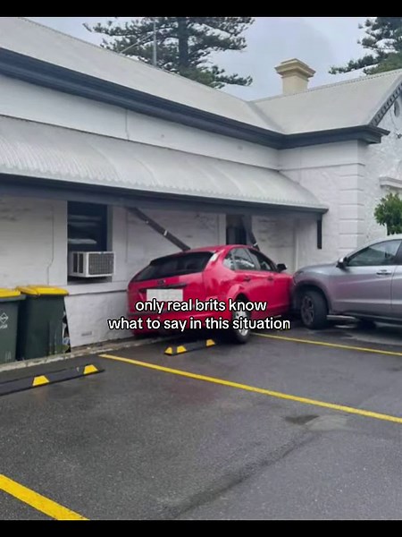 #cantparktheremate #britain #england #relateable #fyp | cant park there mate