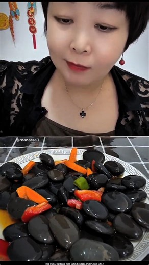 طبق الحصى في الصين! 😂