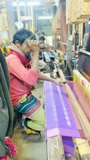 Amazing Traditional Saree Weaving Process #handloomweaving #traditionalweaving #handloomsaree