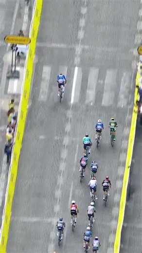 What a finish of this 2026 Tour de France #cycling #tdf2026 #sprint #tourdefrance