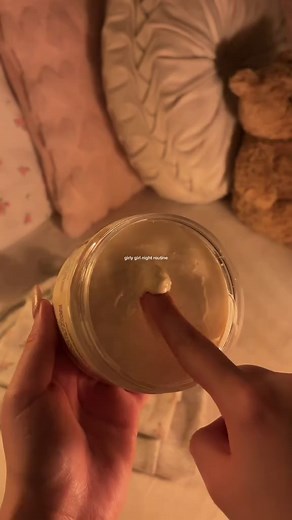 Girly Girl Night Routine: Self-Care Essentials