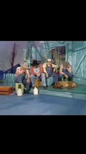 Gloom Despair and Agony on me... Hee Haw | Travis Chumley