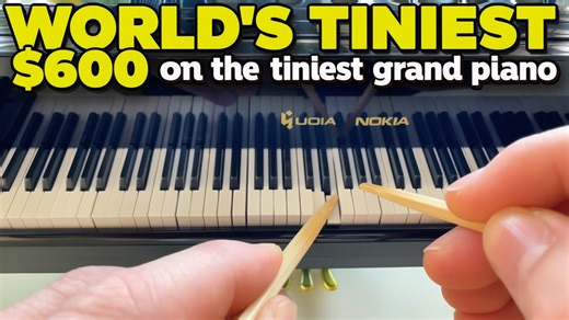 How a $600 mini grand piano sounds compared to a real one