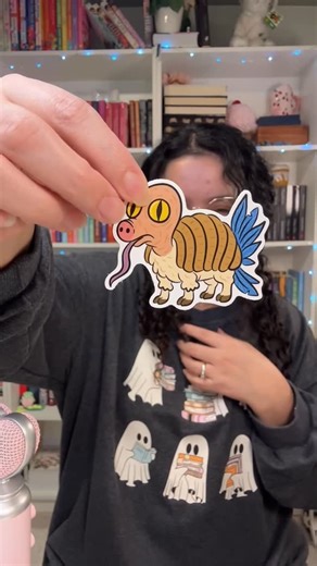 𝑹𝒐𝒔𝒊𝒆 | 𝒏𝒐 𝒔𝒑𝒊𝒄𝒆 𝑩𝒐𝒐𝒌𝒔𝒕𝒂🎀🕯️ on Instagram: "This is on KU ✨📖: Seven shattered realms. Two broken hearts. One Great King who will always be enough. Le’eah Nelnhem is the brownie seamstress of Vheyden — a strange occupation, to be sure. At least in Faerie. But not half so strange as her husband, Kfir, the gnomish innkeeper who went mad nineteen years ago after the birth of their only child. ...or so the fae of the Autumn Court believe. After all, the voices don’t talk to them.