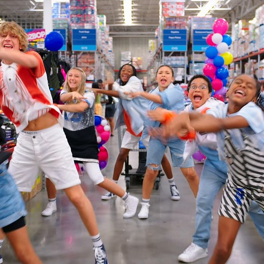 The KIDZ BOP kids shot a music video in our club! 🎥🎤🎶 . Watch the music video now: http://ms.spr.ly/6189jgVOP . #SamsClub #SamsClubKidzBop #KidzBopLive | Sam's Club
