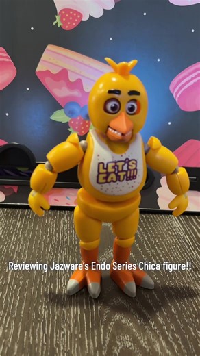 A review of Jazware’s FNAF Endo Series Chica! #jazwares #fnaf #fivenightsatfreddys #toyreview #endoseries