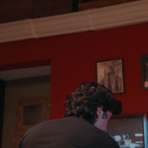 Se conocieron por casualidad 🚪💫pero no todo era lo que parecía. El amor también se pone a prueba 💔 | Elektra México