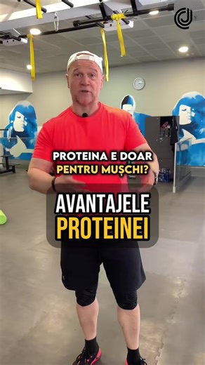 Dacă ai auzit vreodată că: – peste 30 g proteină „se pierde” – shake-ul trebuie băut cronometrat – proteina e steroid mascat – e periculoasă pentru oamenii „normali” …atunci video-ul ăsta e pentru tine. Spargem miturile, nu rinichii. Proteina nu e problema. Dezinformarea e. Până sâmbătă, ora 12: 45% discount la aproape toate produsele pe myprotein.ro Cod: CLAUDIUMYP #myproteinro #ad #chooseyou #nutritie