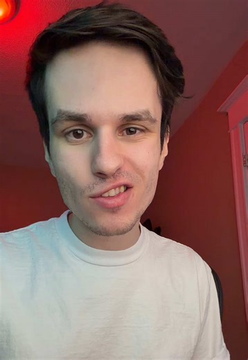 hi 🙂 | Small Desk Setup