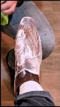 Snakeskin shoe deep cleaning and shoe shine