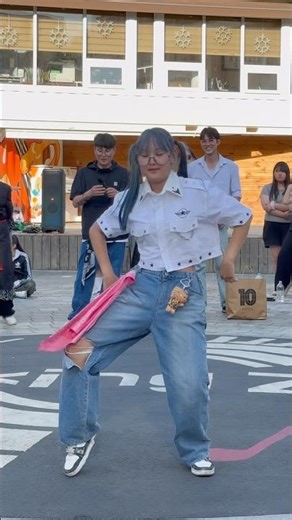 썬그라스 챌린지 가능? #춤추는곰돌 #춤추는곰돌의랜덤댄스 #kpop #music #dance #댄스 #fyp #afstarz #challenge #챌린지 #천안 #선글라스