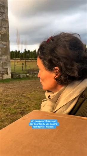 Milky on Instagram: "Merci à @afsport__ pour ces magnifiques couvertures 🤩 grognon et Hashti sont rhabillés pour l’hiver ! Produits offerts - AF SPORT vous fait profiter d’un code promo MILKY10 pour avoir 10% sur tous vos achats sur leur site https://afsport.fr"