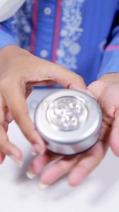 10K views · 361 reactions | LED Push Button Tap Light Adhesive Pack Of 3 To place an order Visit--> https://bit.ly/3sKNvvs #LEDTapLight #PushButtonLight #TrendyDesign #LimitedStock #BestSeller #TrendingSale #HomeEssentials #SaleAlert #TopPick #SmartLighting #InnovativeDesign #BestDeal #AdhesiveLight #SmartLiving #BrightIdeas #EfficientLighting #HomeInnovation #ConvenientLighting #LEDLights #HomeDecor #SmartHomeEssentials | Homazing | Facebook