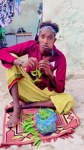 Sir weyn Waan kufaraxsanahy inaan kadhasho soomaali :: dhameyso gaashuu ft xalweyste | Gaashuu Entertainment