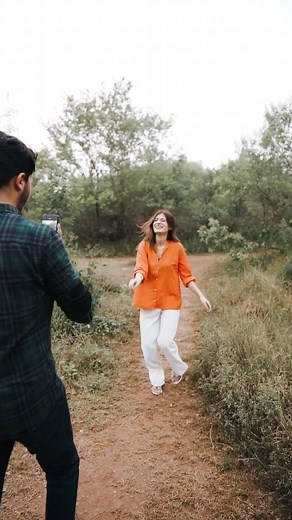 Dr Syeda Urooj Fatima| 🇵🇰 on Instagram: "Mujhe Bari Eid p bari eidi mili hai tou my insta fam should get some aswell! So here is an amazing giveaway for you all! One of you will win a brand new Xiaomi Redmi 12C! Apne karna bus ye hai kay: 1- follow @xiaomi.Pakistan 2- is video k comments mei btayen k apko eid p kia chaiye. The winner will be announced after Eid and i’ll send them this phone with a handwritten note and cute goodies from my side ♥️🫡"