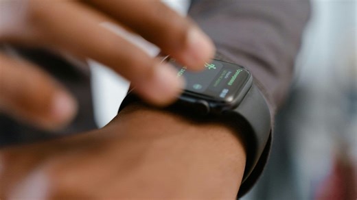 La montre connectée, une alternative au smartphone pour les enfants