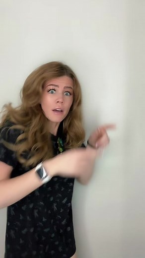 Humorous Skit Featuring Witty Gadget Action