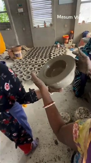 Amazing Clay Pot Making from Mud | Traditional Pottery Art 🏺