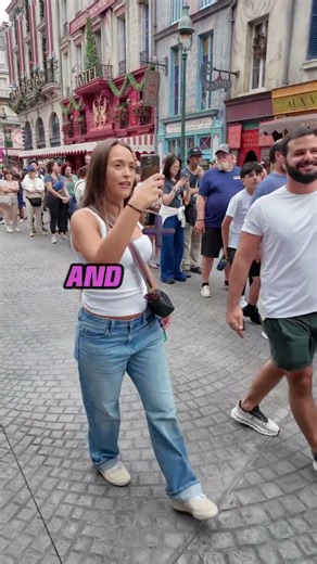 Cyber Monday Chaos at Epic Universe! Battle at the Ministry Line CRAZY Long!